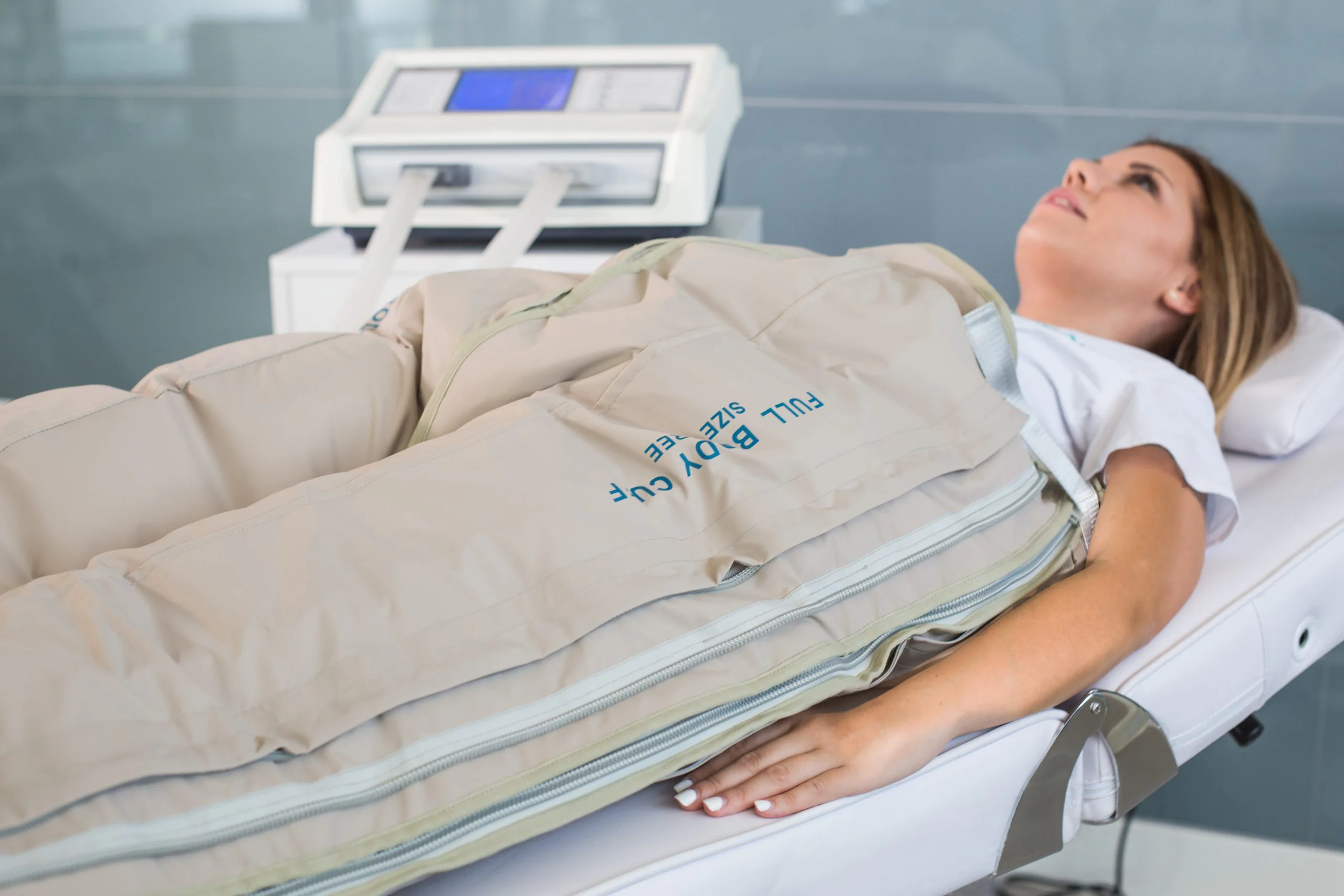 Tratamiento drenante con presoterapia en Deleic